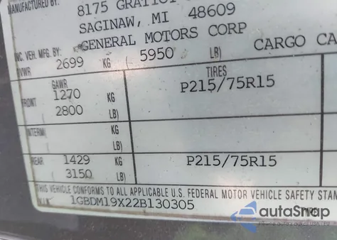 2002 Chevrolet Astro Upfitter z USA, uszkodzony, nr VIN 1GBDM19X22B130305